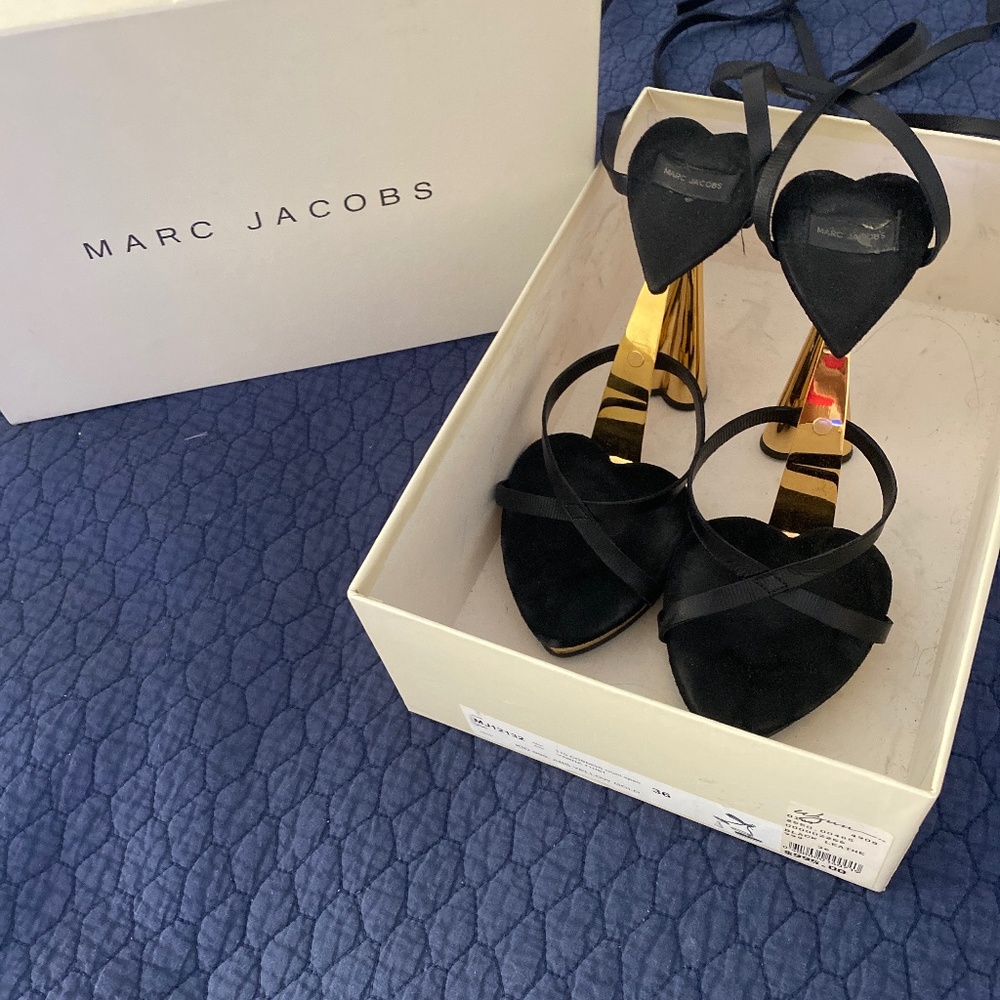 Marc Jacobs Rare Off Runway Black and Gold Heart Heels
